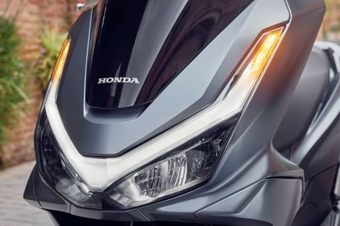 AHM Sebar Undangan Launching Motor Baru Apakah Honda PCX 160 2025?